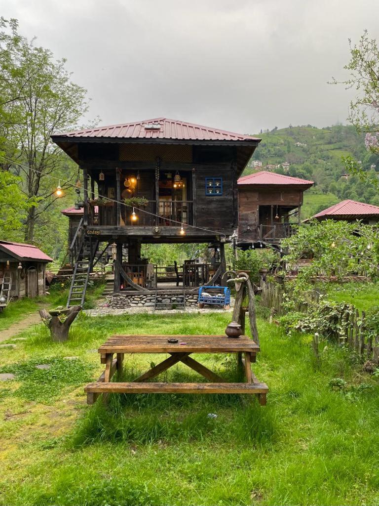 Zeni De Vore Serender & House Aparthotel Rize Bagian luar foto